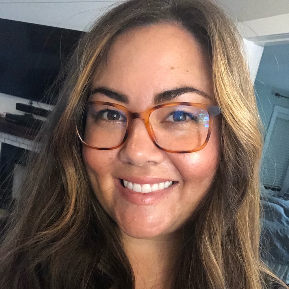 Meet your Posher, Casey